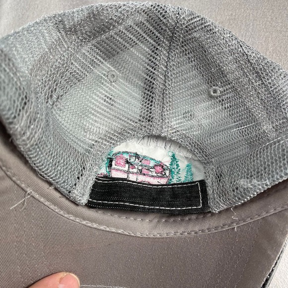 Glamping Hair Don't Care Hat Womens Gray Distressed Mesh Back - Picture 9 of 10